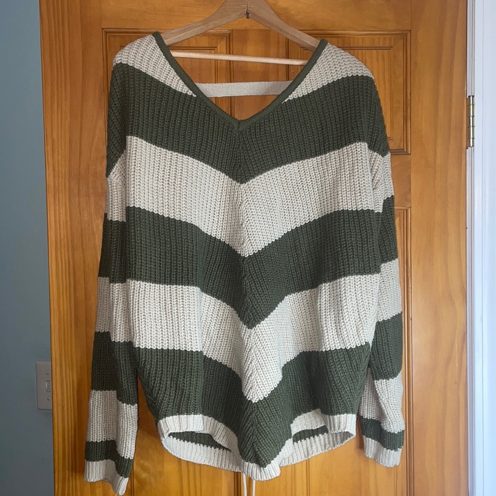 Women’s Sweater
